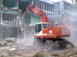 Tháo Dỡ Công Trình Huyện Củ Chi Trọn Gói - Giá Tốt, Thi Công Nhanh