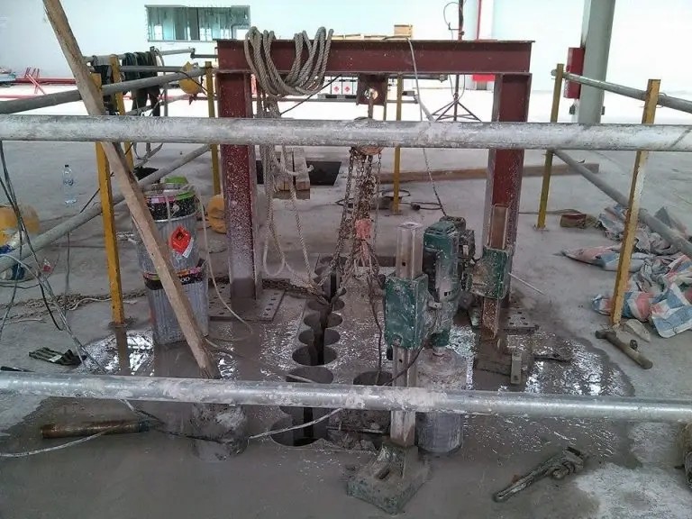 Dịch Vụ Cắt Bê Tông Bằng Dây Kim Cương Quận 1 TPHCM - Chính Xác, Giá Tốt