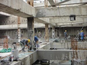 Phá Dỡ Bê Tông TPHCM: Quy Trình An Toàn Chuẩn 100%