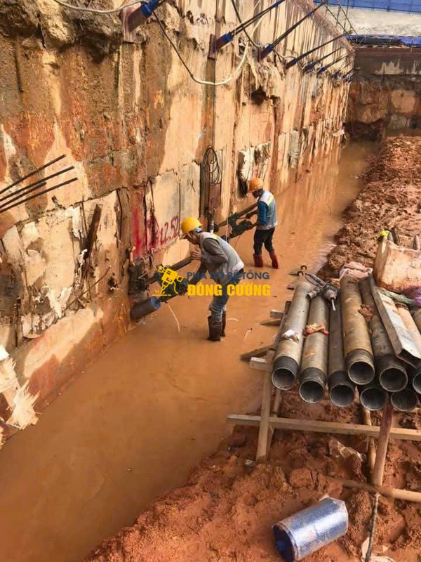 Tháo Dỡ Công Trình Bình Long | Giá Rẻ, Thi Công An Toàn Tận Nơi