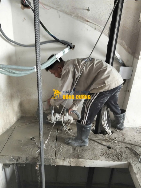 Tháo Dỡ Công Trình TP.HCM Trọn Gói – An Toàn, Thu Mua Xác Nhà Giá Cao